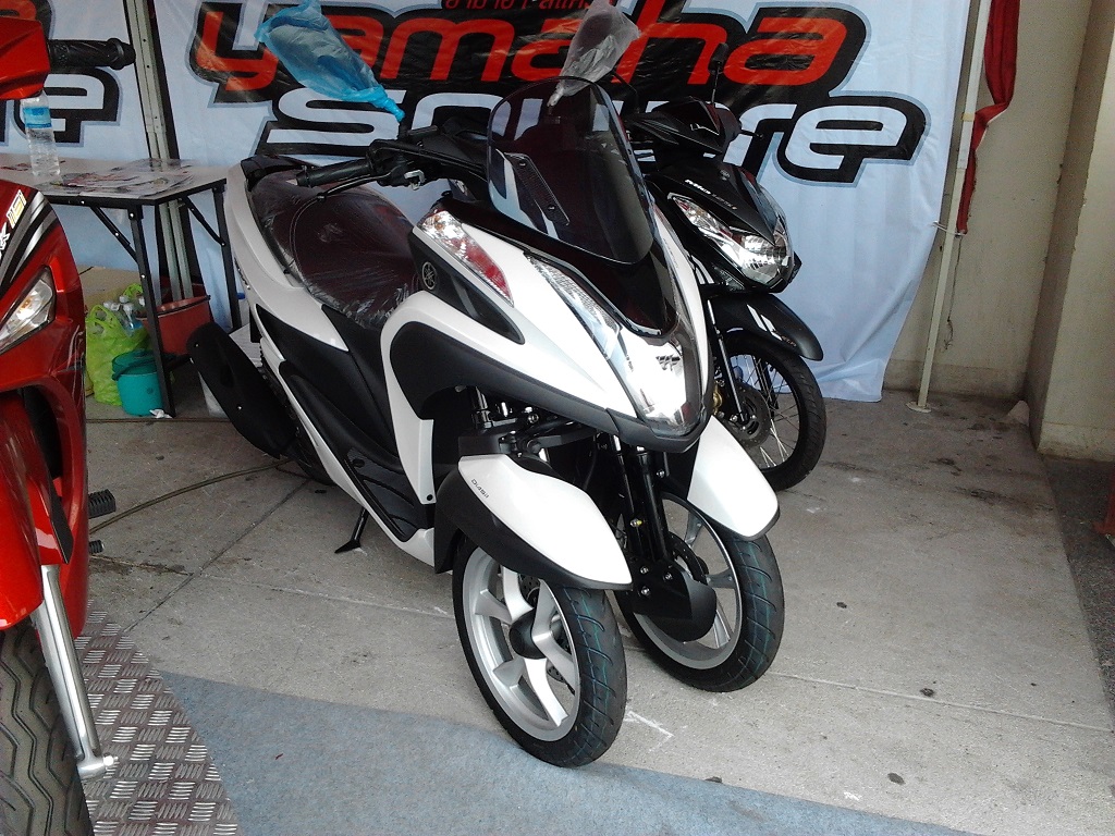 yamaha new bike double wheel
