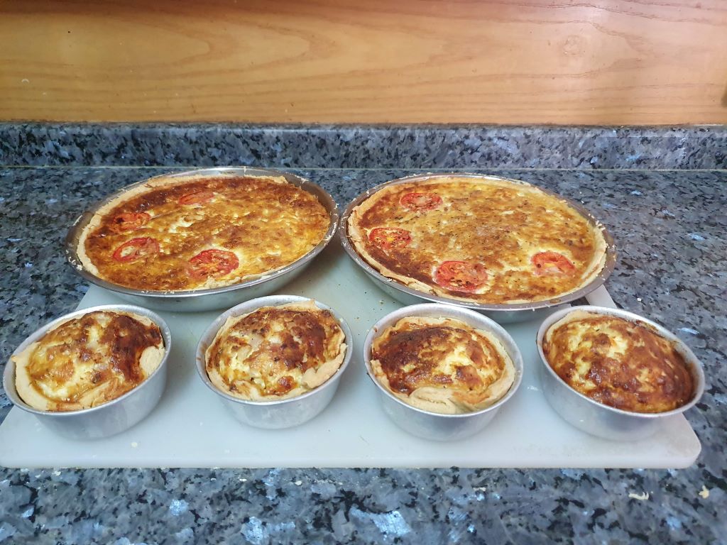 01cheesyquiche1