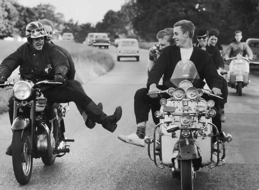 Mods and Rockers Thread-rockers-kicking-mod-jpg