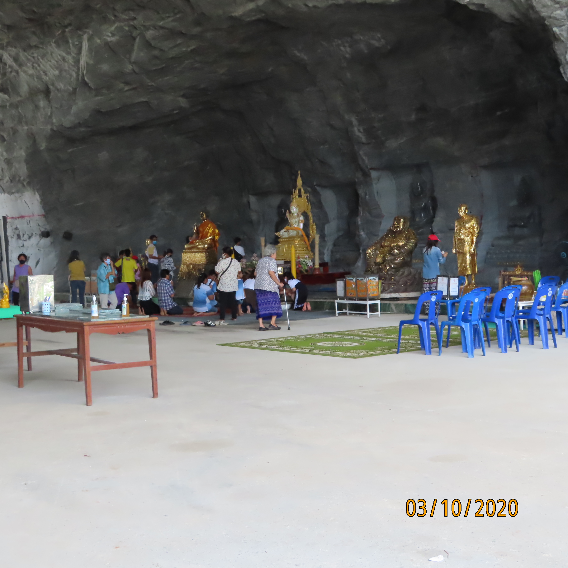 Wat Khao Tham Thiam-img_9856-jpg