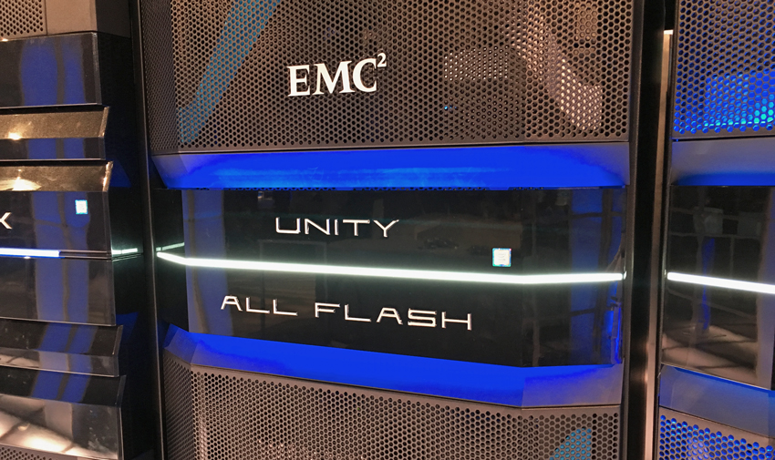 Wow.! Samsung crams 30TB of SSD into a single 2.5-inch drive-emc-unity-af-jpg