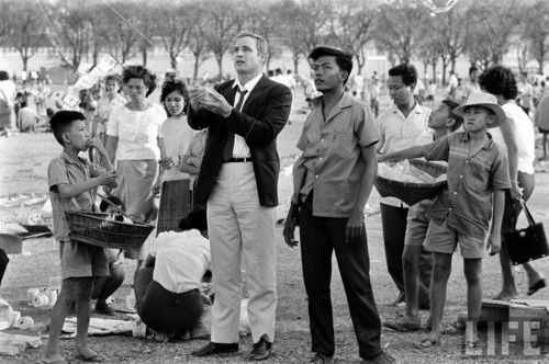 Siam, Thailand &amp; Bangkok Old Photo Thread-marlon-brando-filming-ugly-american-1963-a