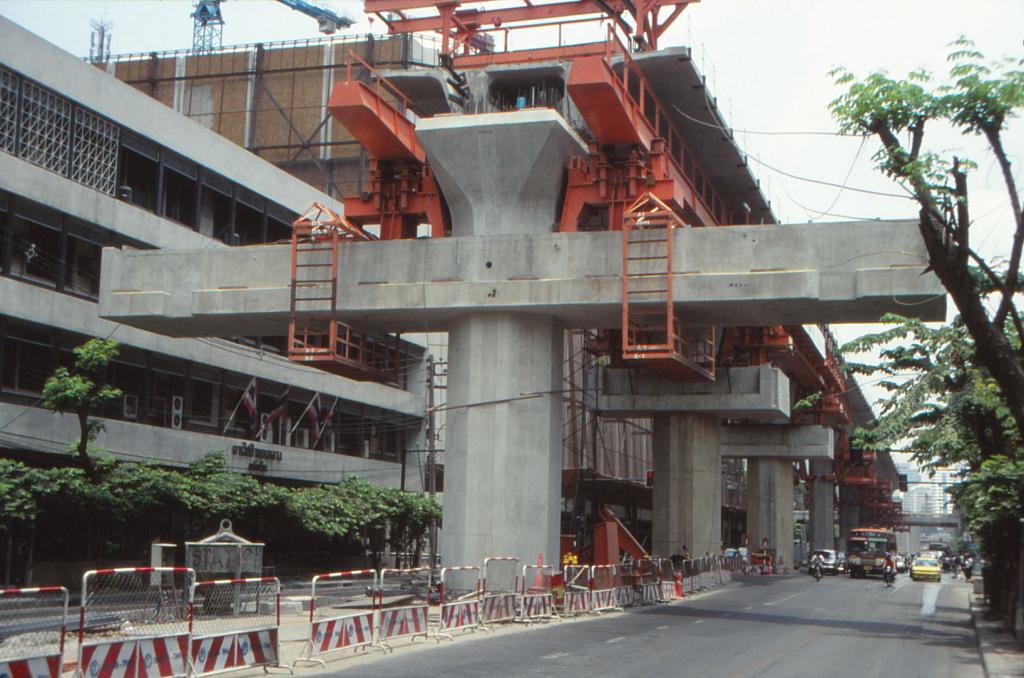 Siam, Thailand &amp; Bangkok Old Photo Thread-phloen-chit-bts-1997-jpg