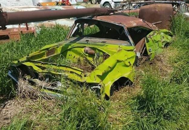 Abandoned cars picture thread-20201112_212205-jpg