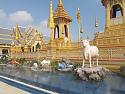 Sanam Luang - The King's Funeral Pyre and National Museum - Picture Tour-20171115_092618-jpg