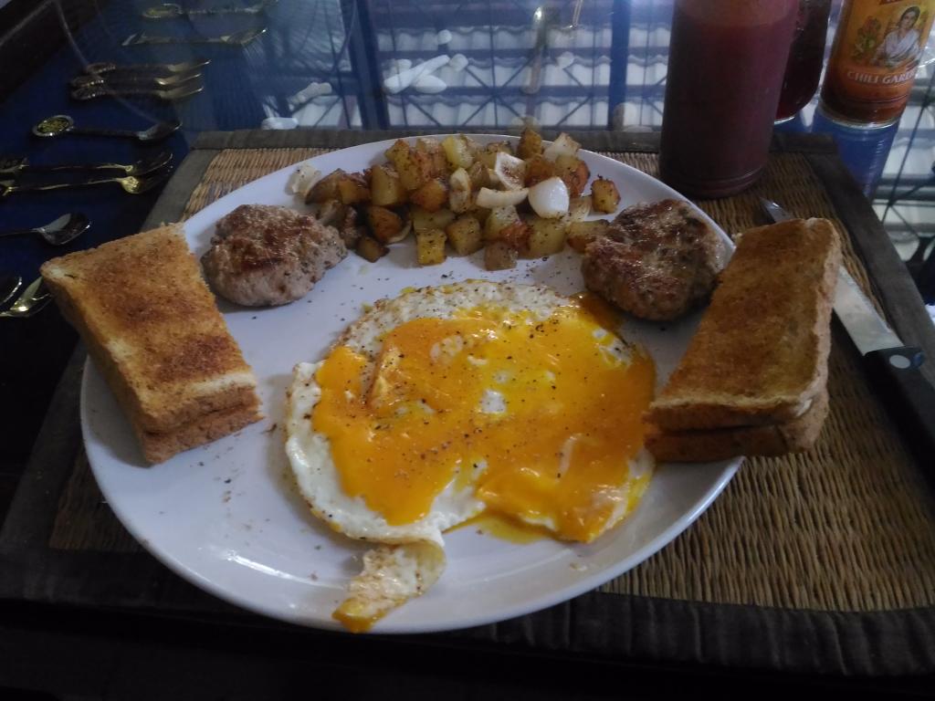 Breakfast-p_20180513_100426-jpg