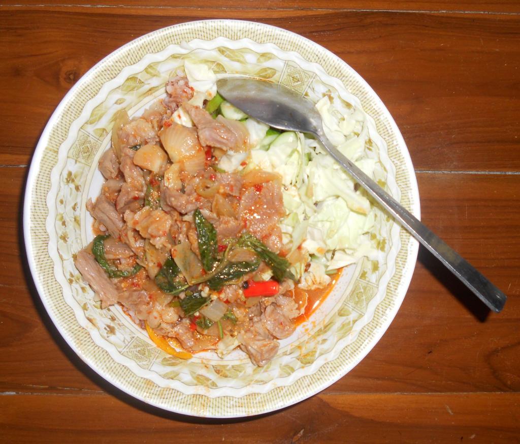 Dinner-thai-pork-red-curry-dinner-jpg