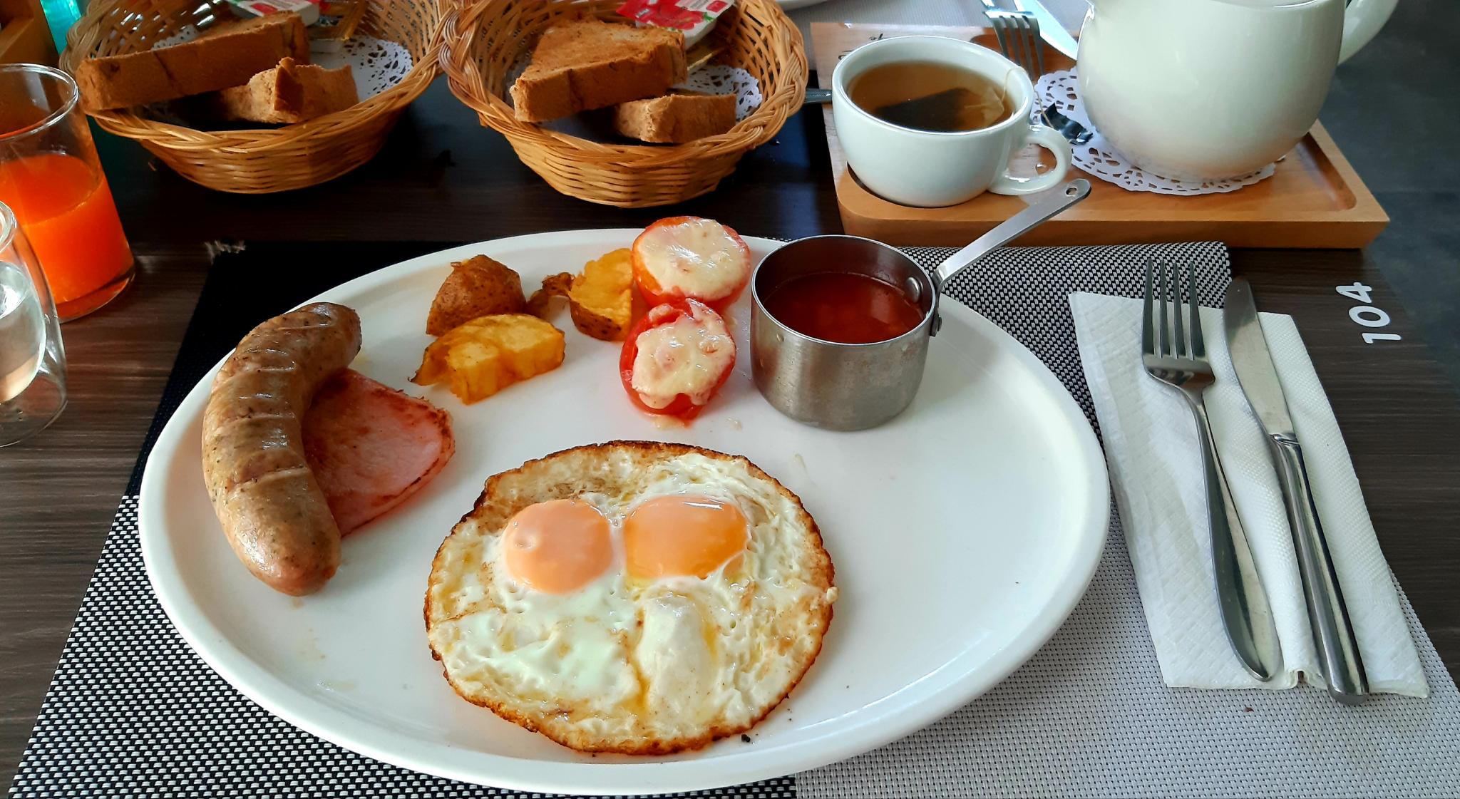 The Best Breakfast in the World Step by Step.: the Full English-20210502_180314-jpg