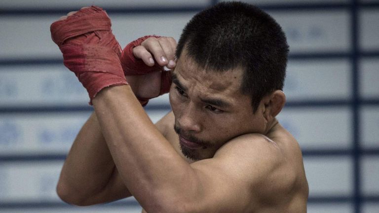 Wanheng Menayothin retires unbeaten in 54 fights: Is boxing's best record a sham?-wan1-jpg