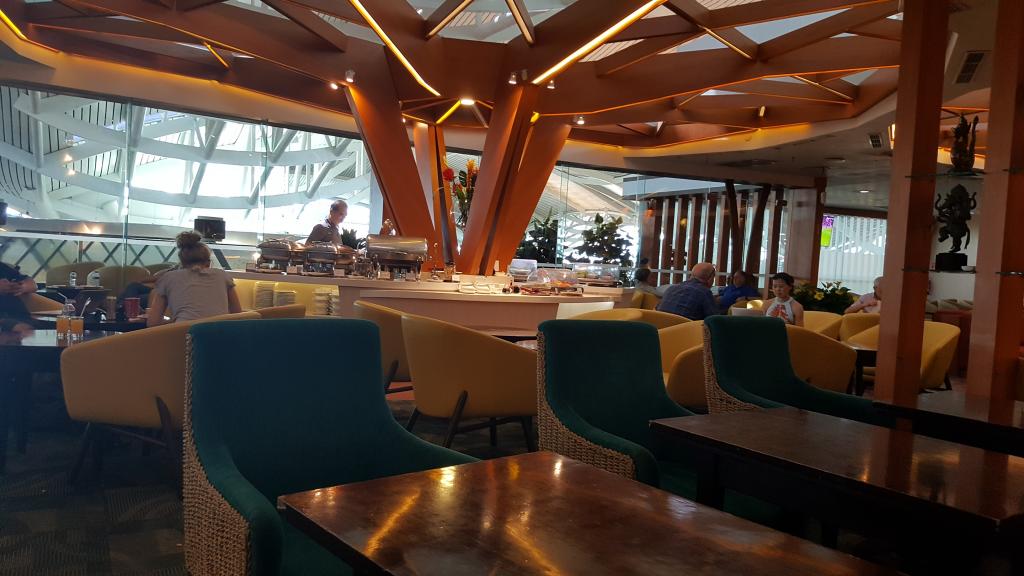 DPS (Bali) airport lounges; which one is the best?-20181120_133522-jpg