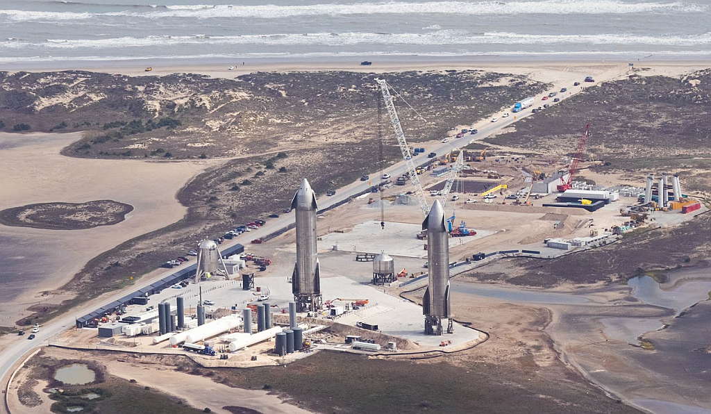 SpaceX - On to Mars-sn9-sn10-jpg