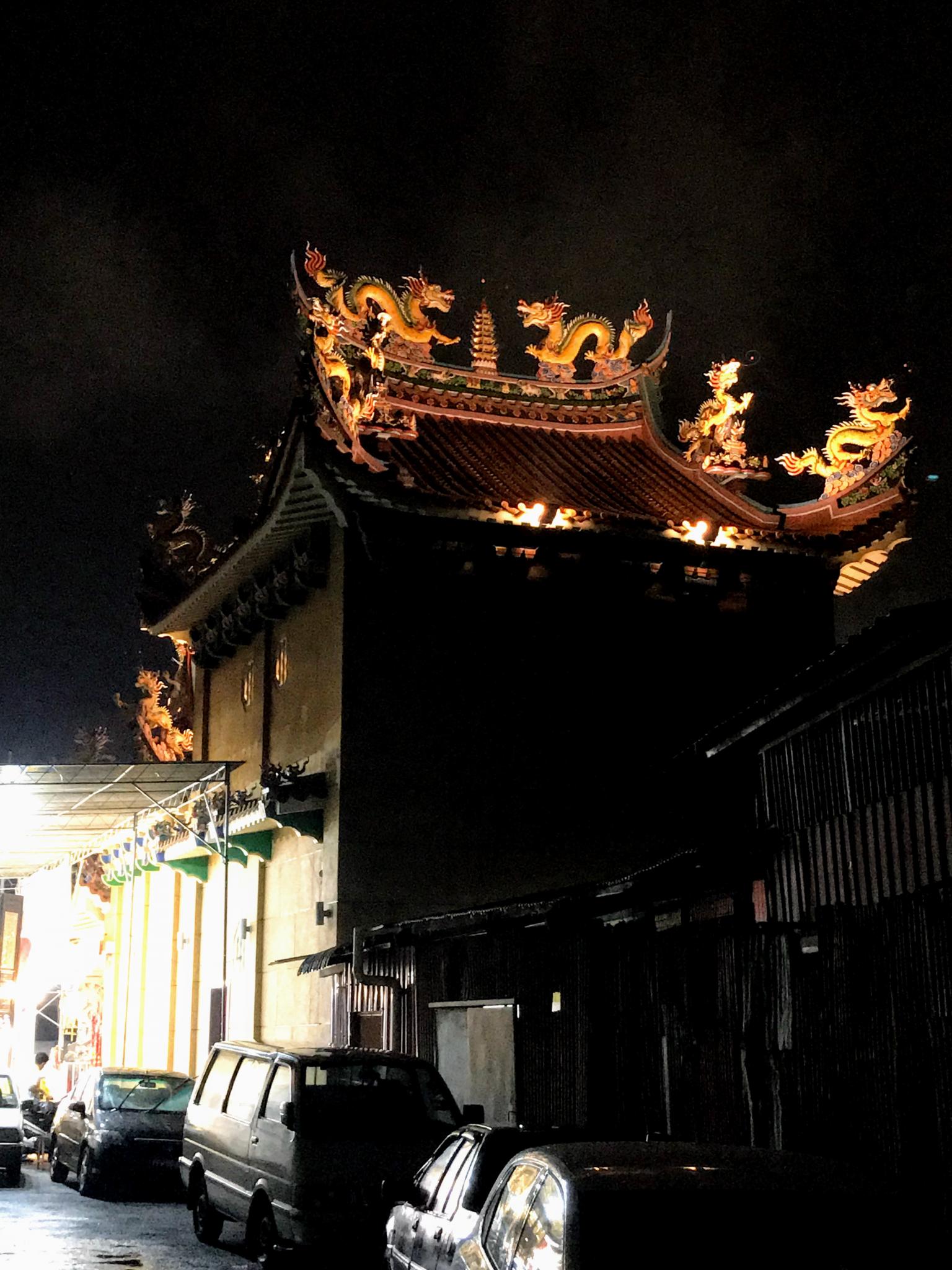 Post a photo a week, of anything/anywhere-penang-chinese-temple-night-jpg