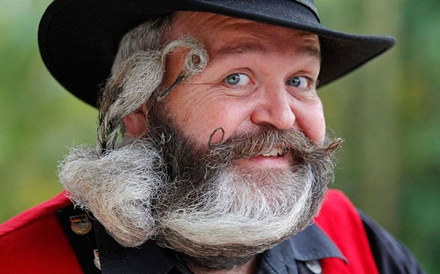 Blokes with beards is all poofters says Malaysia-european-beard-2012-136-jpg