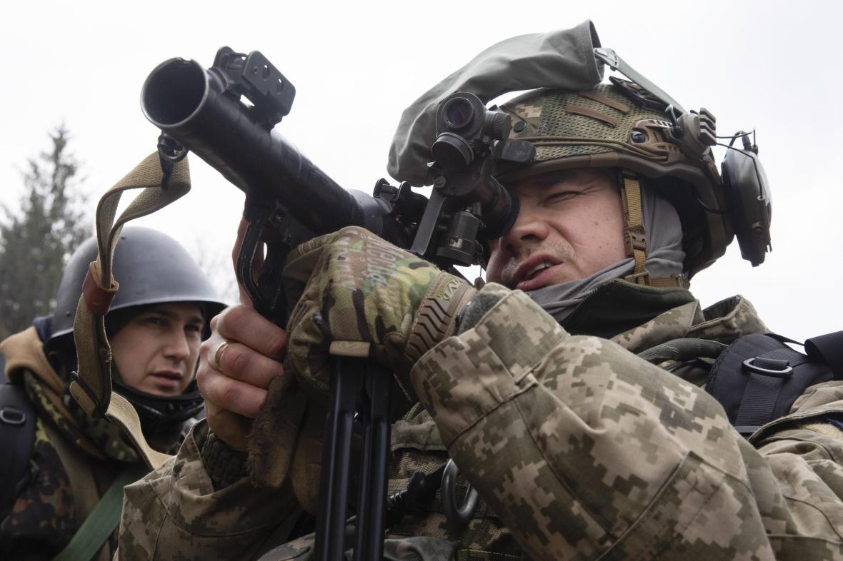 Russia launches Ukraine invasion-dfhf-jpg