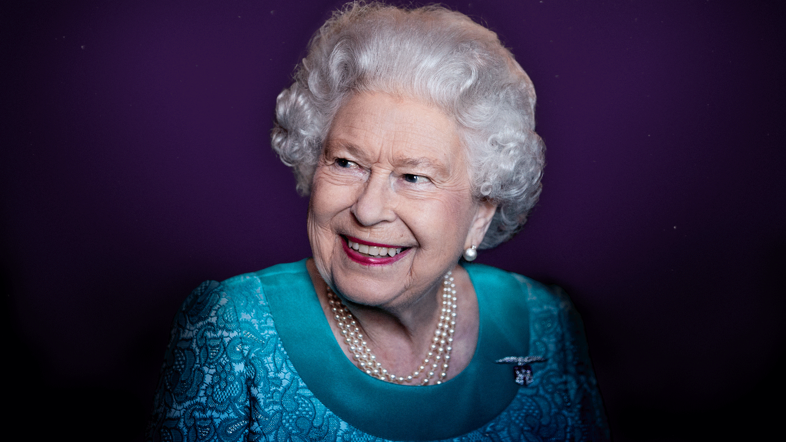 Queen Elizabeth II has died, Buckingham Palace announces-skynews-queen-queen-obit-queen-elizabeth