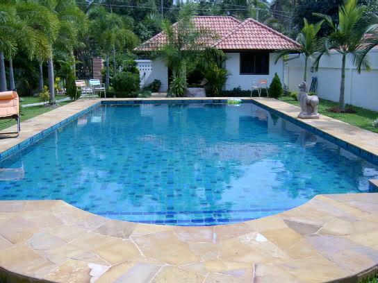 design your own pool
