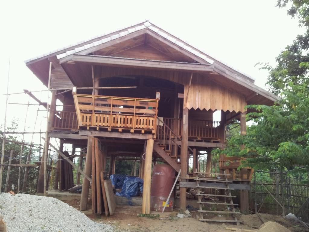 Traditional thai wood house build... - Page 5