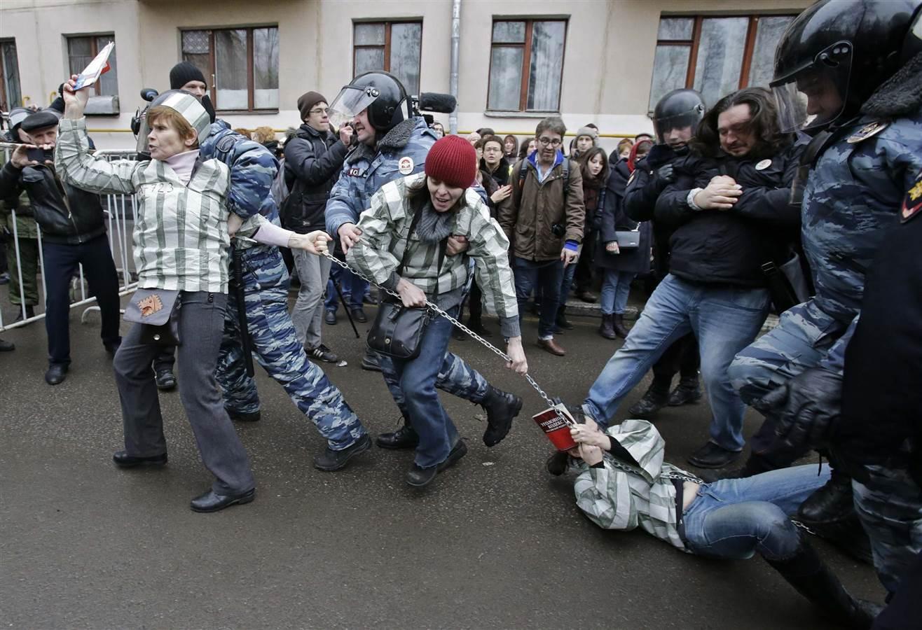 Болотная стрит. Навальный Болотная площадь. Разгон митинга на Болотной.