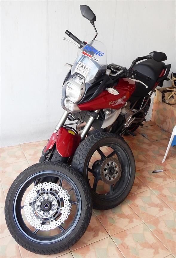 2011 Kawasaki Versys for sale, 33xxxKm, 200/220k Baht ONO