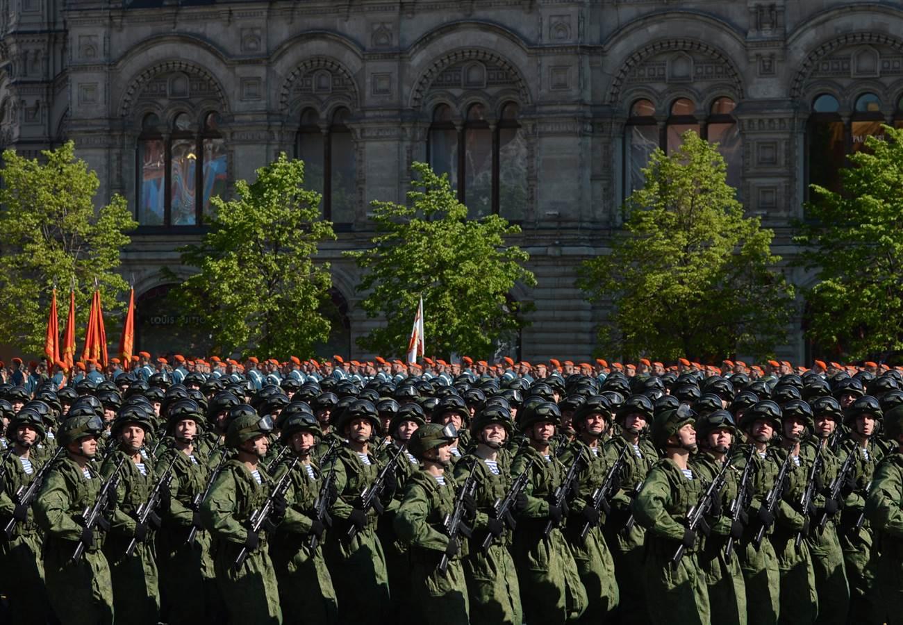 День победы 2014. Парад Победы 2014 года на красной площади. Парад Победы. Москва. Красная площадь 2014. Парад Победы на красной площади. 9 Мая день Победы парад на красной площади.